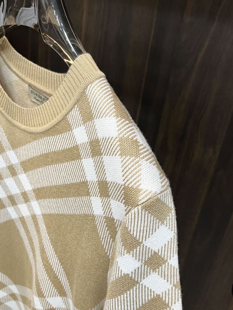 Burberry Sweaters